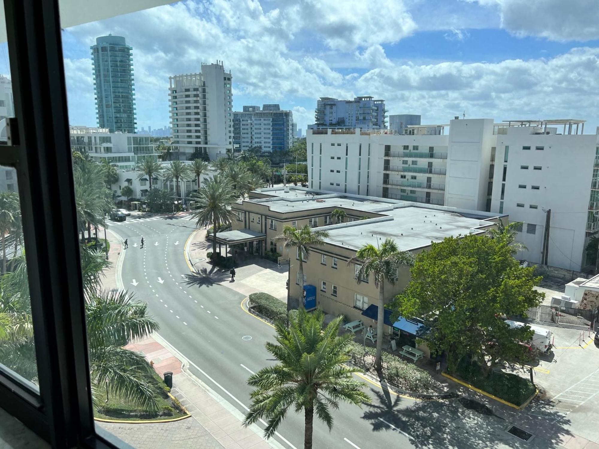Ocean Front Units At Miami Appartement
